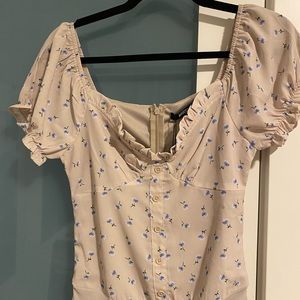 MISSGUIDED floral puff sleeve bodysuit